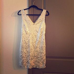 Gorgeous white sequin dress!